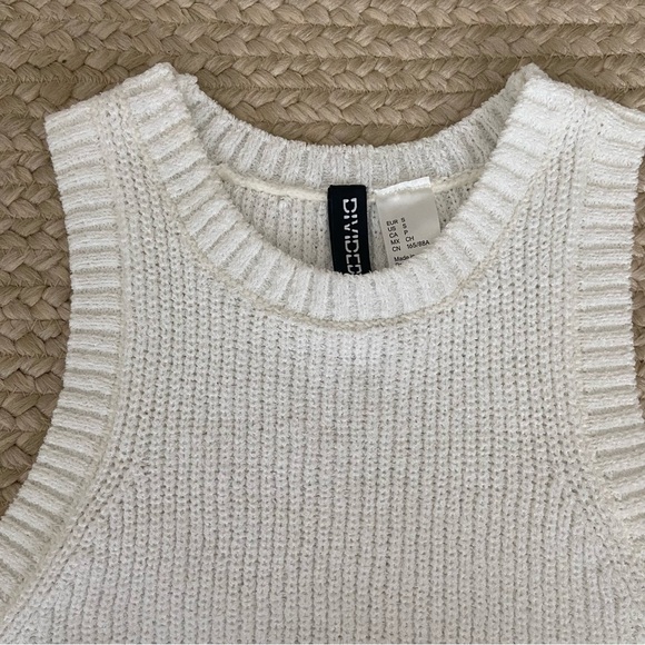 H&M White Knit sleeveless sweater tank top size small cropped - Picture 2 of 10